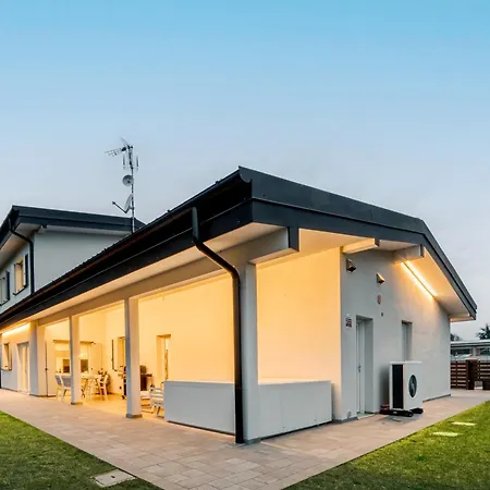 Padana Villa